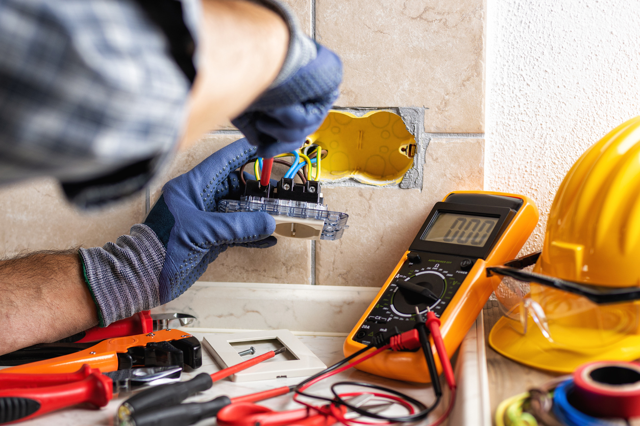 Electrical Service in Cary, North Carolina | CMC Service Experts